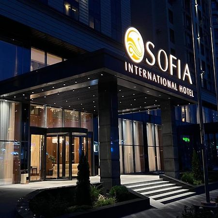 Sofia International Hotel Бішкек Екстер'єр фото