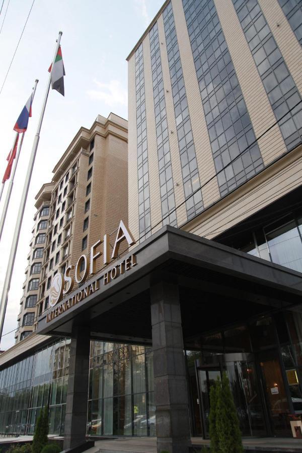 Sofia International Hotel Бішкек Екстер'єр фото