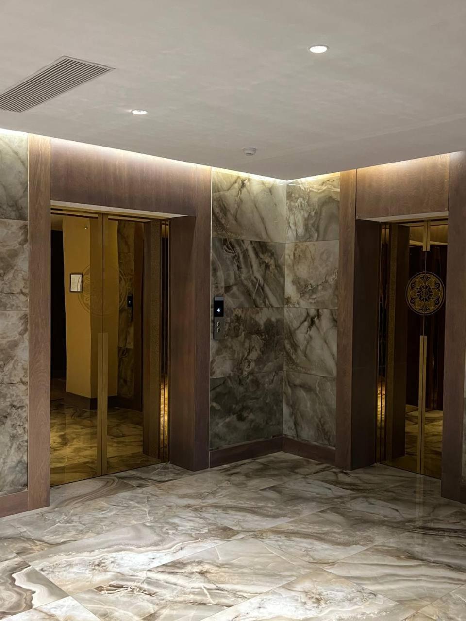 Sofia International Hotel Бішкек Екстер'єр фото
