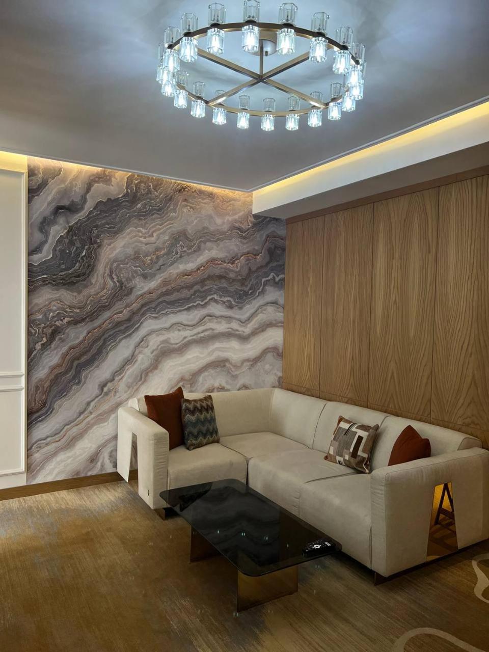 Sofia International Hotel Бішкек Екстер'єр фото